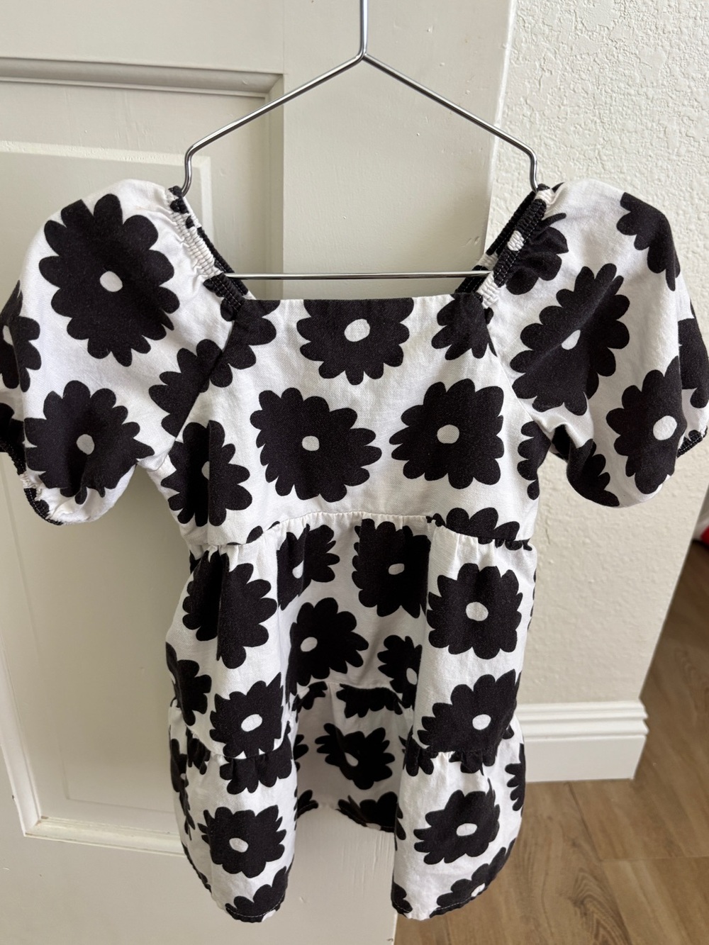 Black & White Floral Puff-Sleeve Kids Dress